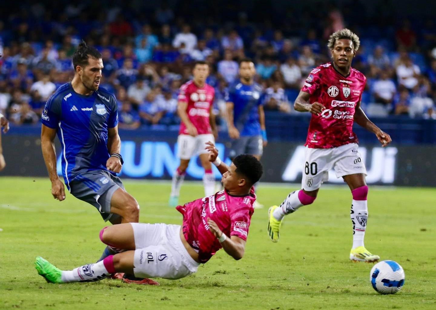 Emelec e Independiente del Valle empataron