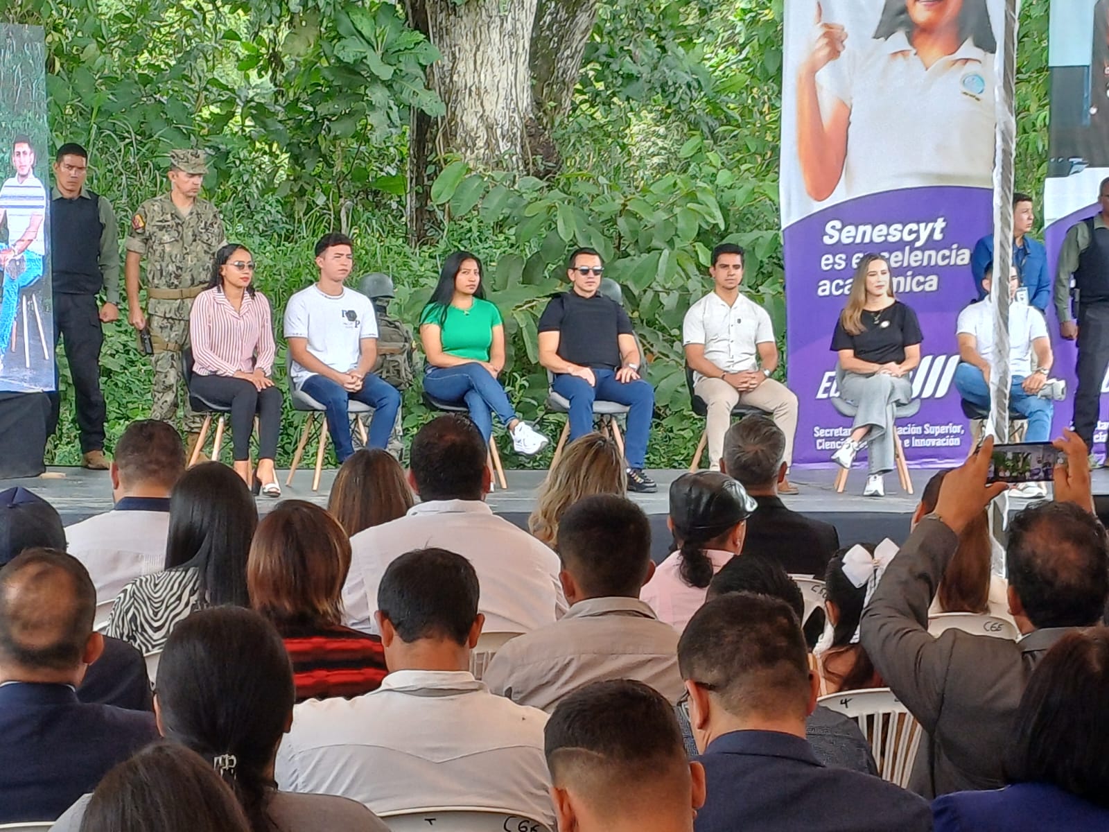 El Presidente Daniel Noboa en Santo Domingo.