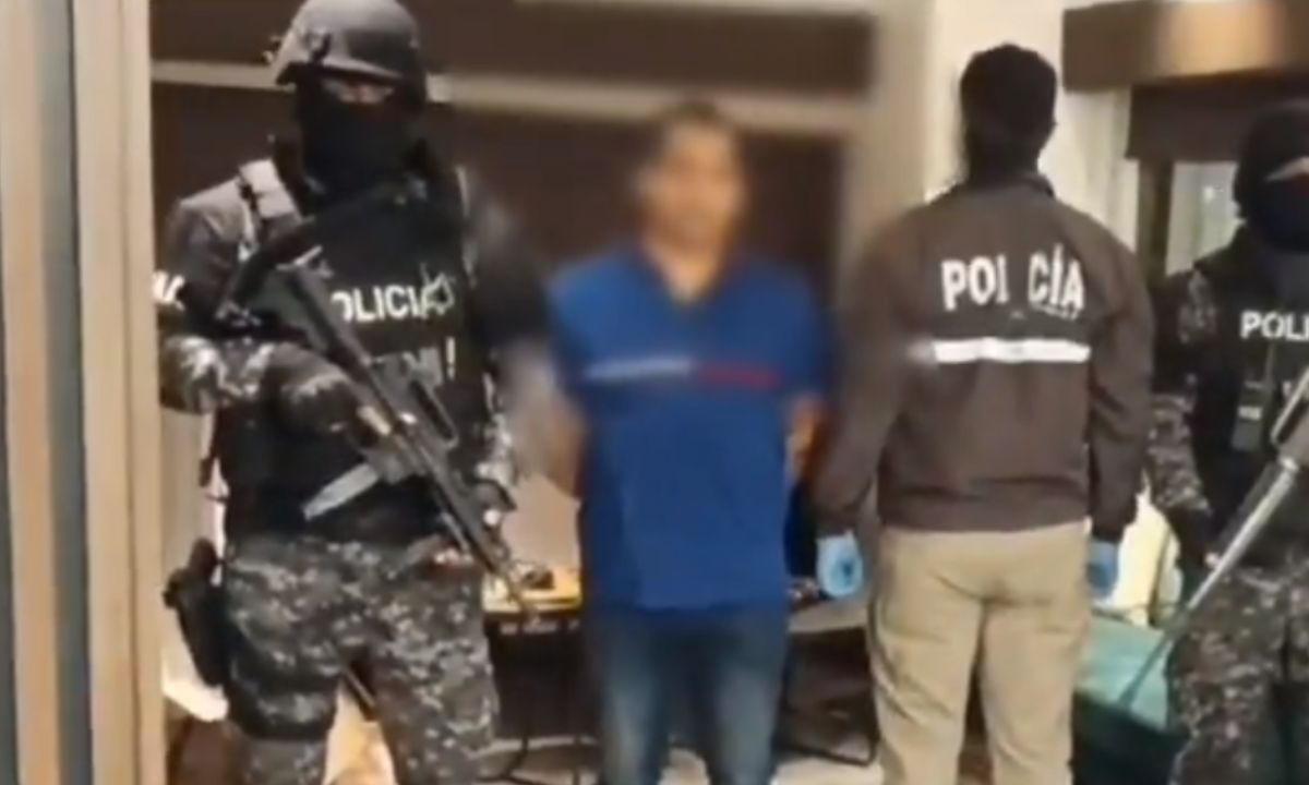 Presuntos líderes de organización delincuencial fueron detenido en varias provincias de Ecuador.