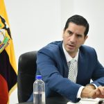 Roberto Luque, ministro de Transporte de Ecuador,  asumirá temporalmente también la cartera de Energía y Minas.