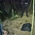 Una tonelada de droga  fue hallada e incautada en una playa ubicada en una zona rural de Manta, informó la Policía.