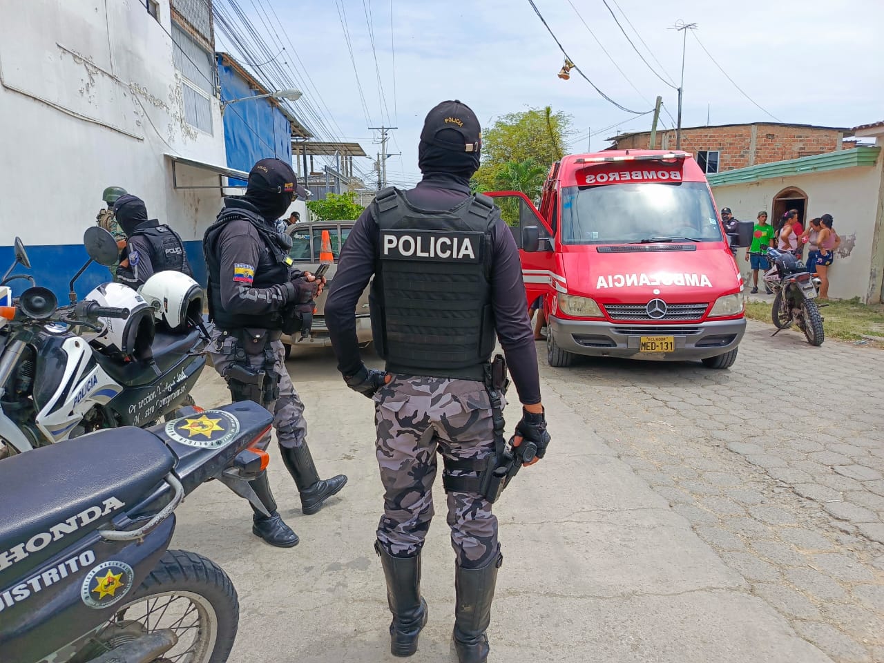 muerto en Manta la pradera