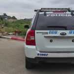 Al chofer de un tanquero repartidor de agua lo asesinaron de varios disparos en la ciudad de Manta, en Manabí.