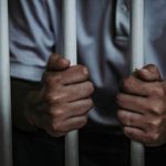 Condenan al cómplice de un adolescente que quiso matar a su bebé.