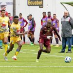 Delfín atraviesa la peor crisis futbolística desde el año 2016 cuando regresó a la Serie A del fútbol ecuatoriano.