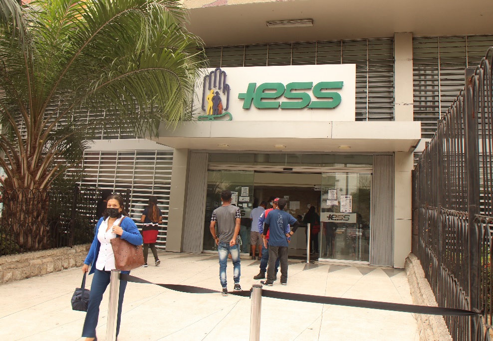La jubilación del Instituto Ecuatoriano de Seguridad Social (IESS) seguirá siendo con 360 aportaciones y cumplir 60 años de edad.
