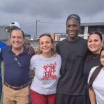 Moisés Caicedo vacaciona en Santo Domingo.