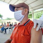 Vacunación contra el covid-19 se retoma en Ecuador