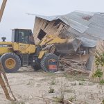 desalojan las viviendas construidas en predios municipales