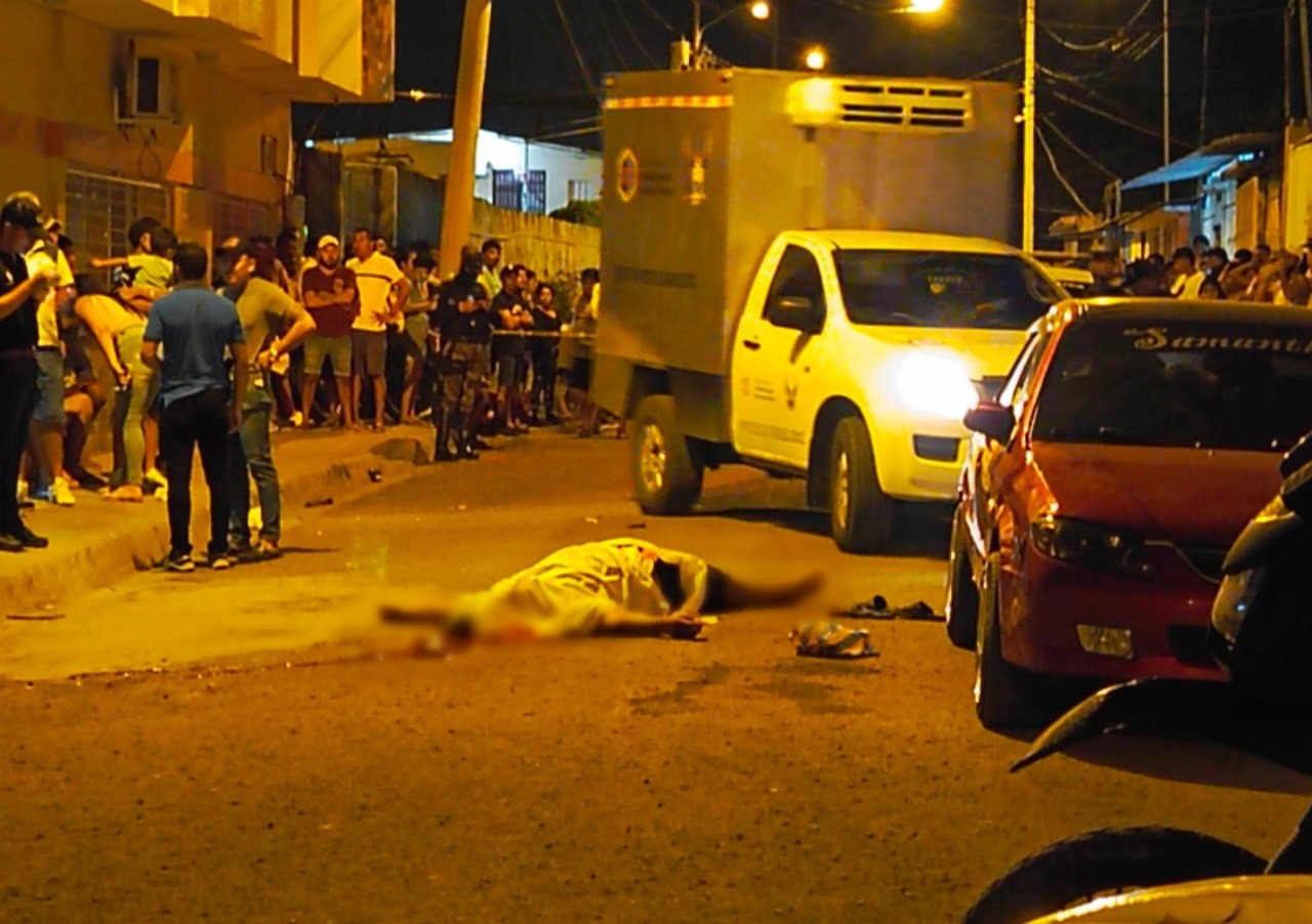 dos hombres fueron asesinados el domingo en Manta