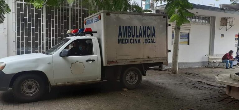 Asesinan a una pareja y la lanzan a un río en Babahoyo