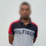 Roberto B, alias Perro Negro y supuesto integrante de Los Choneros, según informe de la Policía