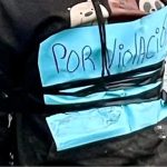 El cadáver de un hombre apareció colgado en un puente en Valencia, uno de los cantones de la provincia de Los Ríos.
