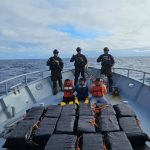 En once días, las autoridades de El Salvador han detenido tres lanchas maniobradas por ecuatorianos y transportando droga.