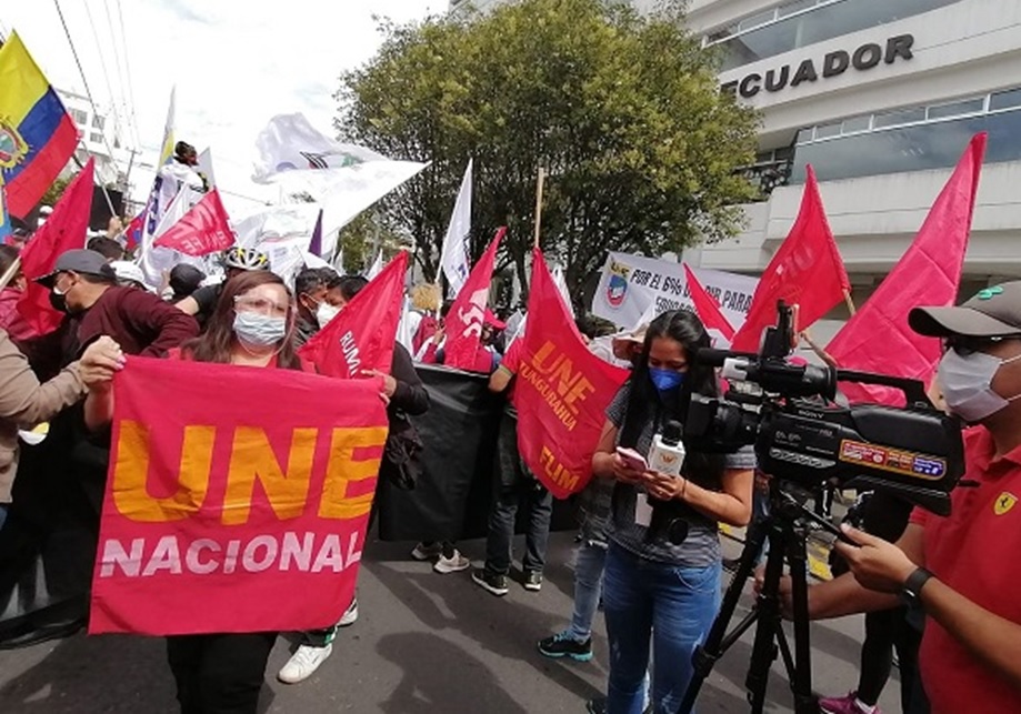 La UNE se sumó a las agrupaciones que muestran su rechazo a las últimas medidas adoptadas por el Gobierno del presidente Daniel Noboa.