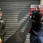 Las autoridades de control clausuraron cinco locales ubicados en los alrededores de la Universidad Central, en el centro de Quito.