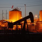 Precio del petróleo cae un 3% tanto para el Texas como Brent
