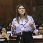 Valentina Centeno: "Quieren declararlo loco (al presidente)"; CAL analizaría sanciones