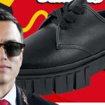 Zapatos de Daniel Noboa son vendidos en Ecuador.