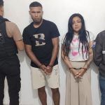 bruja y su marido detenidos por extorsionar a cliente