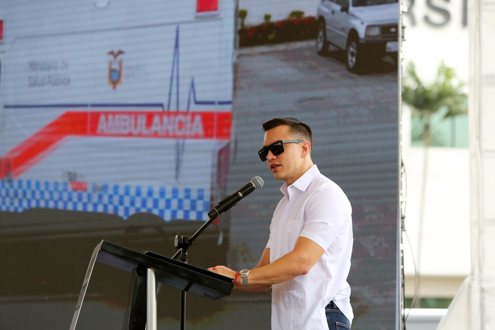 Daniel Noboa dice que 'mafias tradicionales' buscan atacar al Gobierno