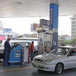 El Gobierno incrementa 26 centavos al precio de las gasolinas extra y ecopaís
