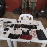Nueve militares en servicio activo fueron detenidos en la cárcel de máxima seguridad La Roca, ubicada en Guayaquil.
