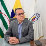 Vicente Izurieta, director provincial del Instituto Ecuatoriano de Seguridad Social (IESS), de Manabí, murió en Guayaquil.