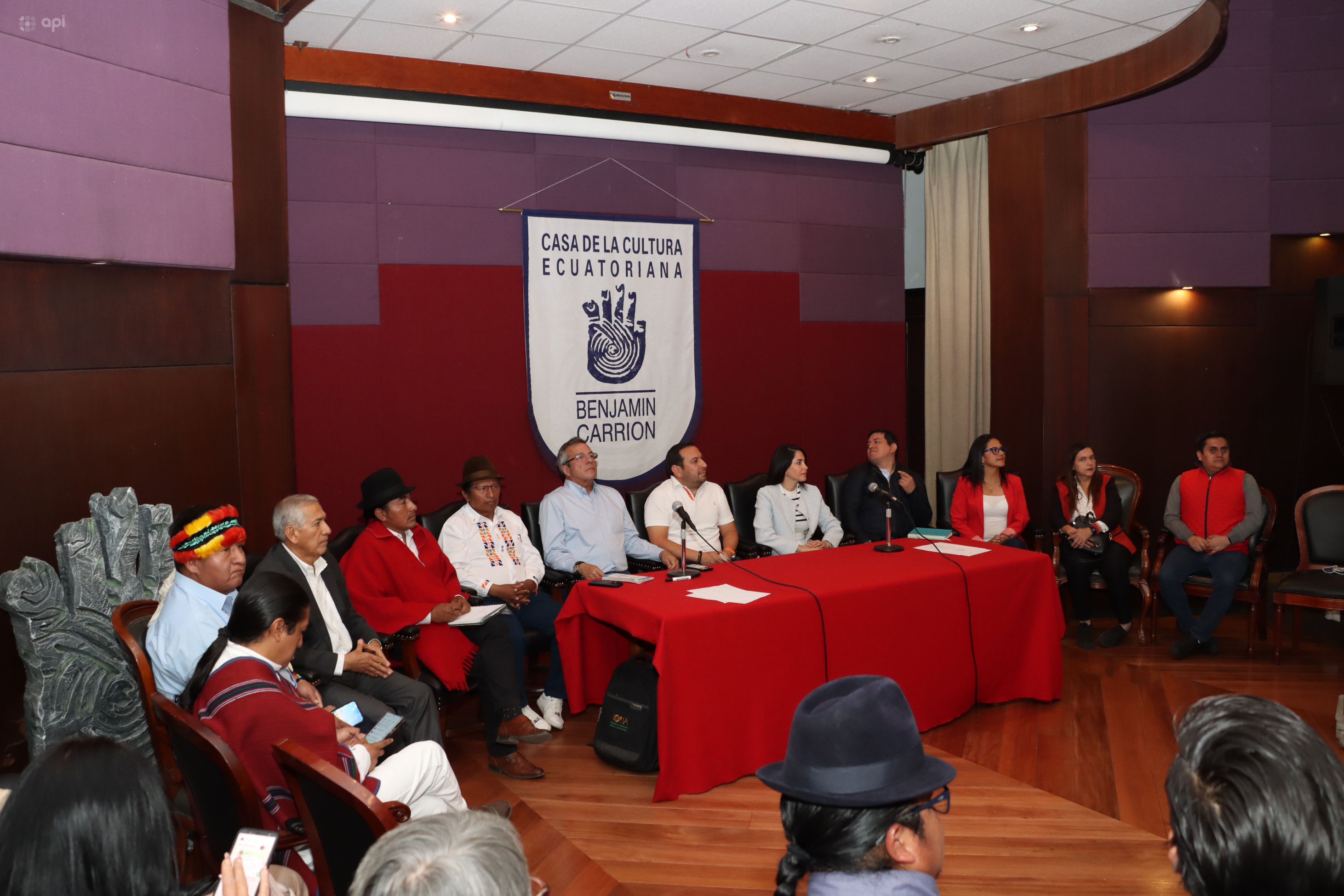 analizan unidad de la izquierda