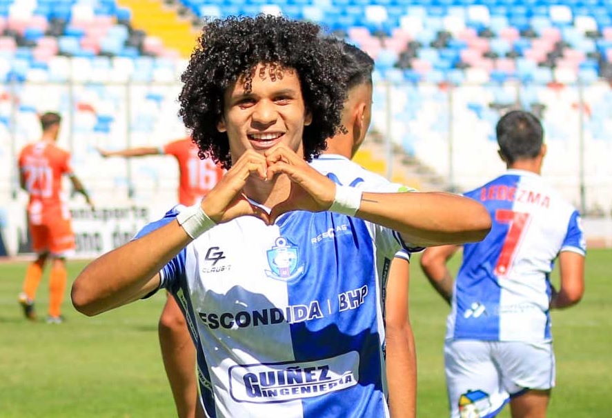 Eduard Bello una de las figuras de la selección de Venezuela en la última Copa América es el nuevo jugador de Barcelona SC.