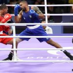 El boxeador Gerlon Congo clasifica a los cuartos de final en París 2024.
