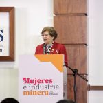 Ministra de Trabajo pide a Contraloría revisar contratos colectivos de 4 empresas públicas