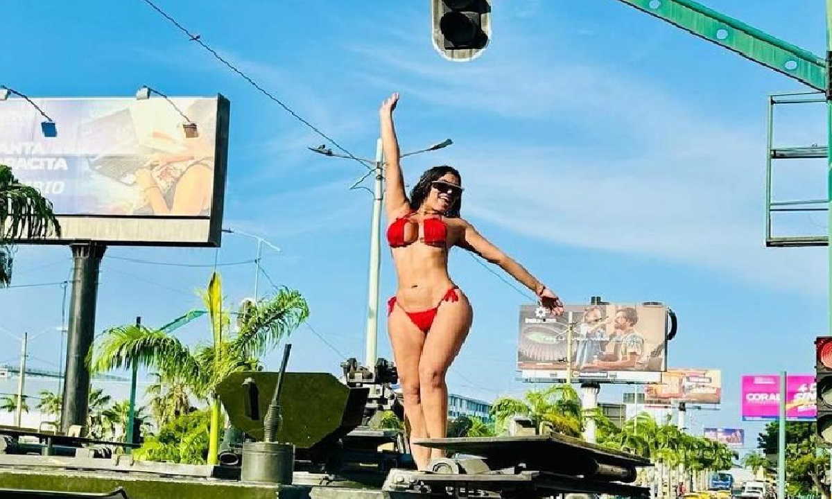 Modelo bailó en carro militar, en Manta, y hace levantar proceso a efectivos