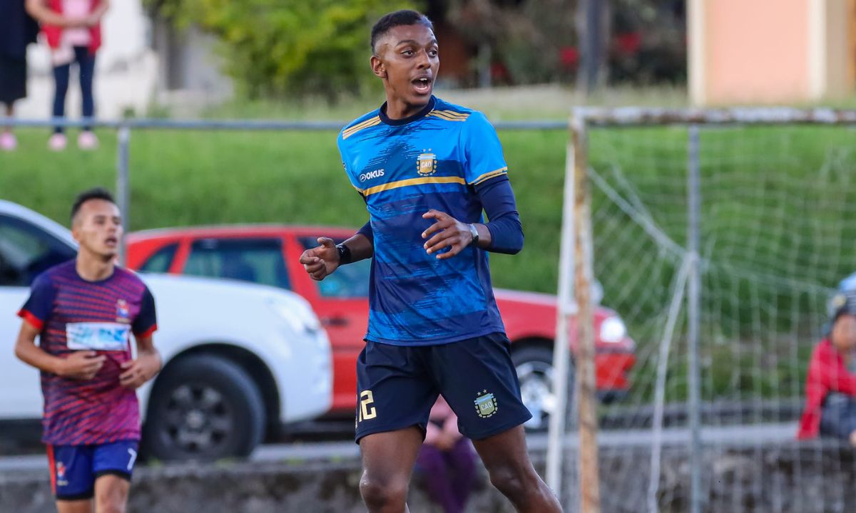 Muere Tomás Chalá, hijo del exfutbolista Cléver Chalá.