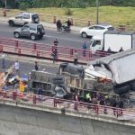Múltiple accidente en Quito deja un muerto y tres heridos.