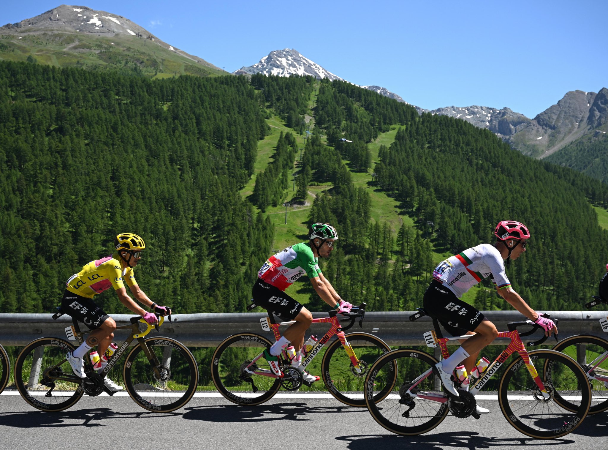Richard Carapaz no prendió su locomotora en etapa 4 del Tour de Francia