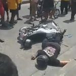 Un enfrentamiento a balas entre policías y dos delincuentes  terminó con la vida de uno de los dos sospechosos.