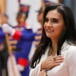Verónica Abad, vicepresidenta de Ecuador se refirió al Presidente Daniel Noboa, en una entrevista con la periodista cubana Alondra Santiago.