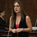 Victoria Desintonio, asambleísta del correísmo presentó una queja en contra de la legisladora oficialista Lucía Jaramillo.