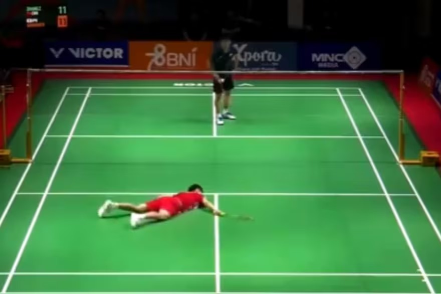 Deportista muere en plena cancha durante competencia