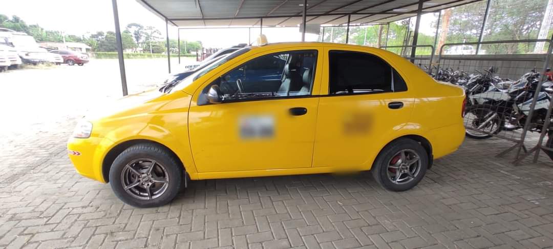 Cinco supuestos extorsionadores capturados en Chone