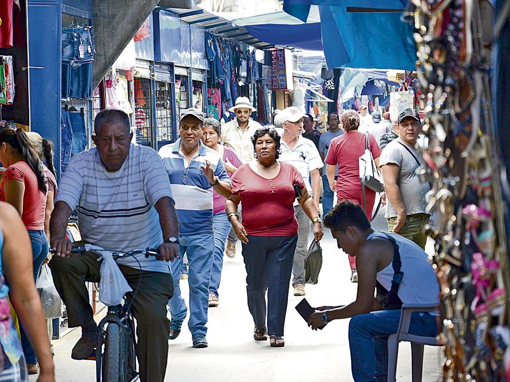Desempleo en Ecuador subió 0,6% en julio