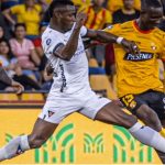 El partido de fútbol que enfrentará a Liga de Quito y Barcelona este sábado 31 de agosto del 2024 empieza a calentarse.