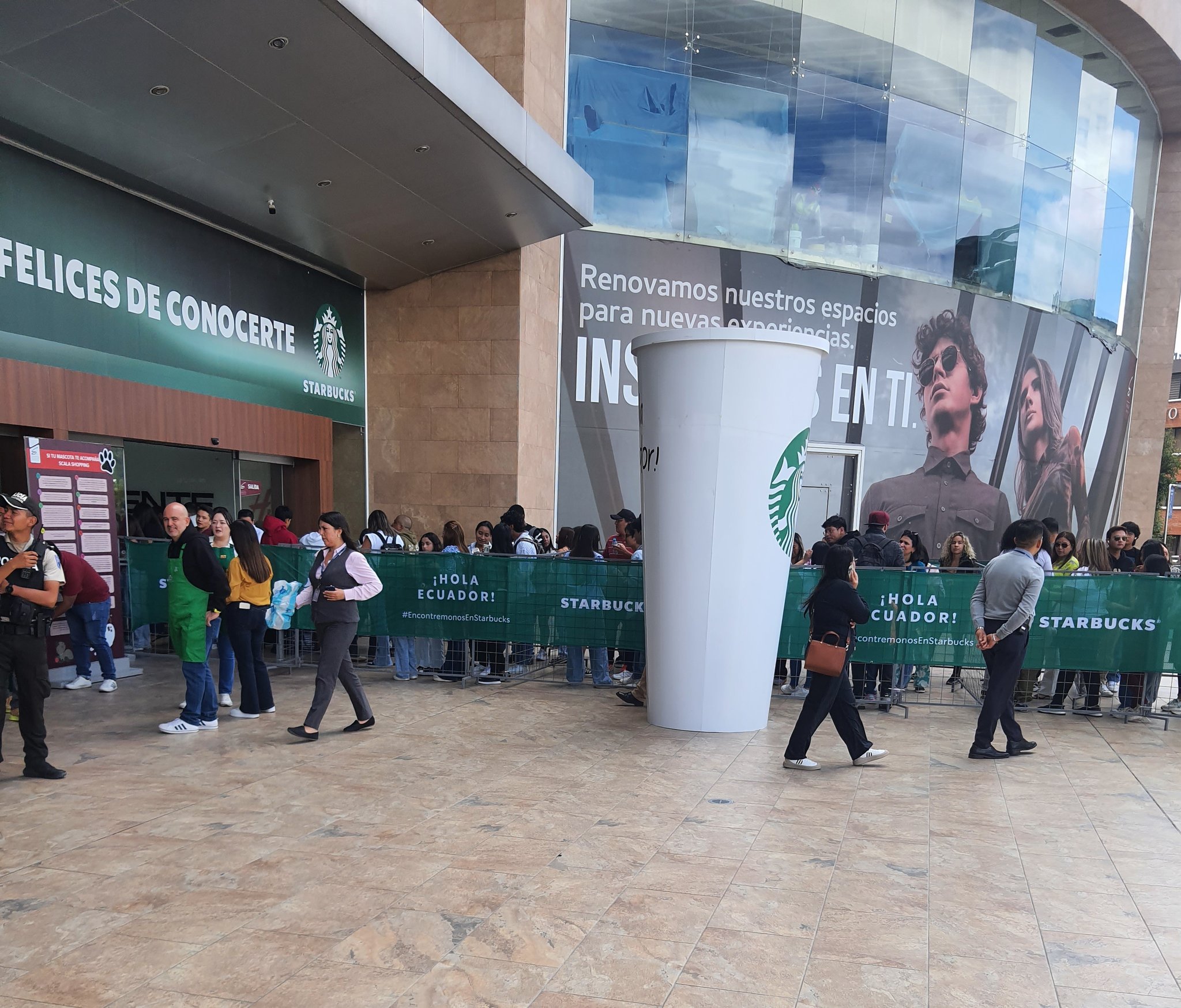 Starbucks llega a Ecuador