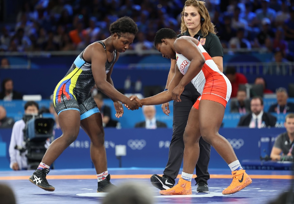 La luchadora Génesis Reasco tuvo que conformarse con un diploma en los Juegos Olímpicos de París 2024.