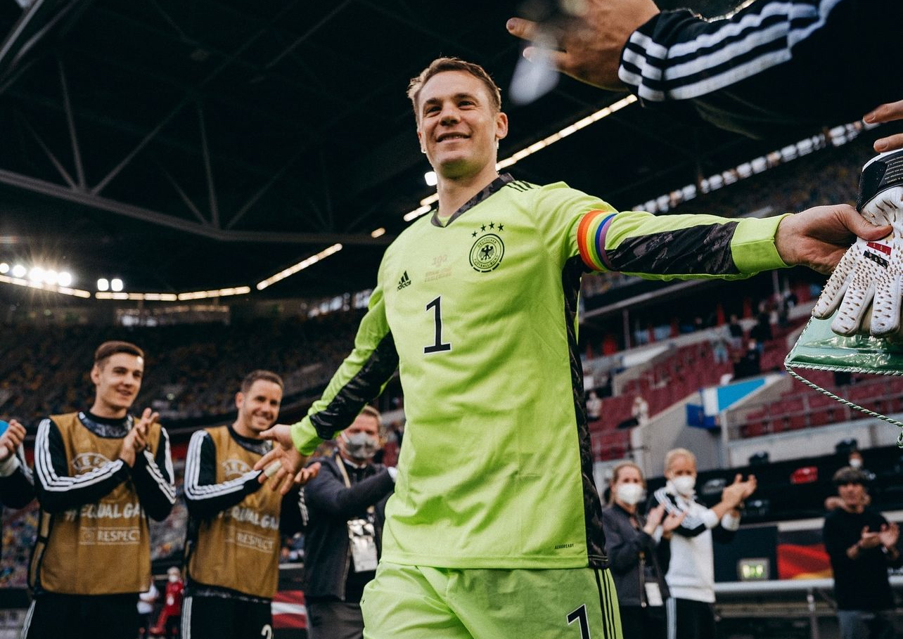 Manuel Neuer deja la selección de Alemania