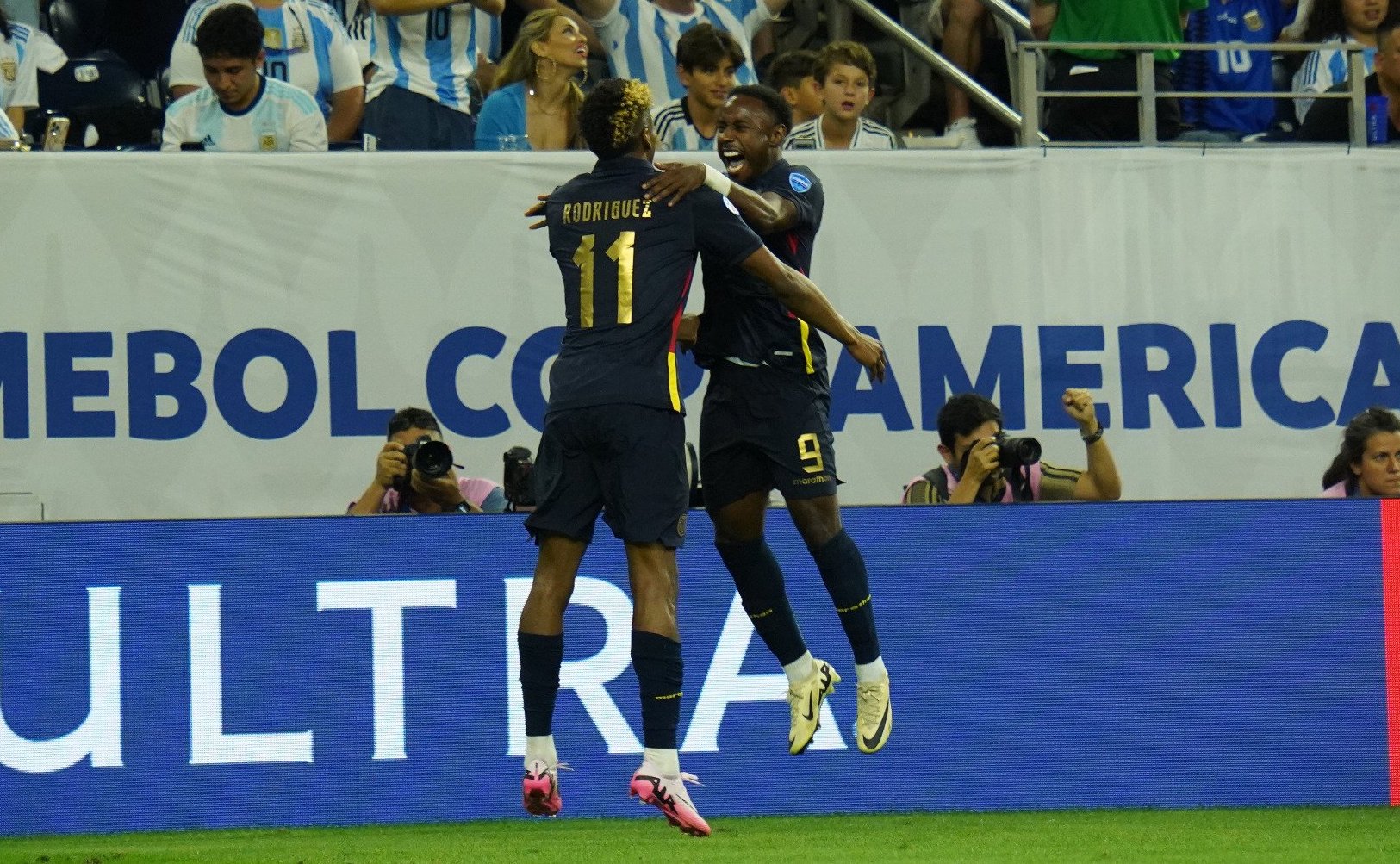 Rivales de La 'Tri' tienen sus convocados, Beccacece hace esperar