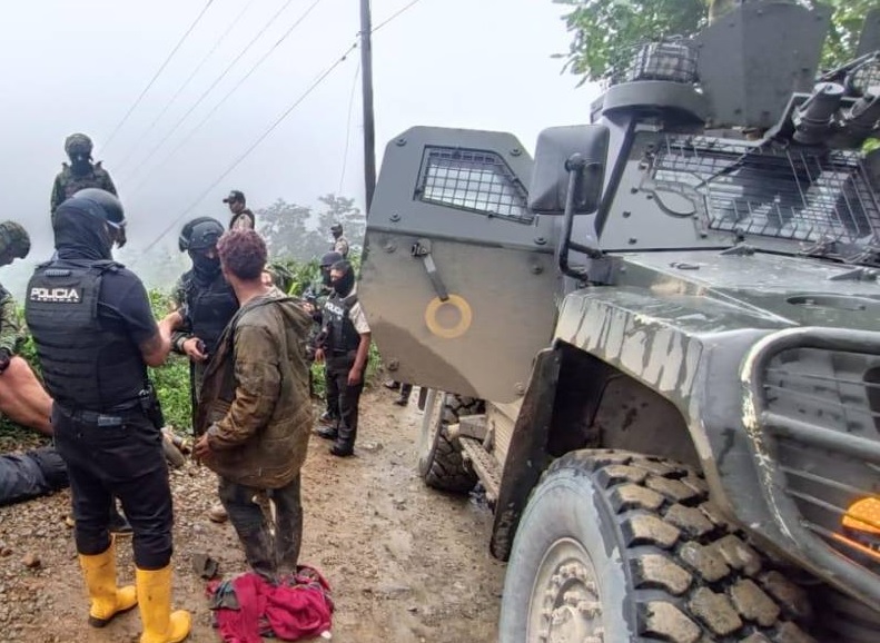 Una nueva masacre se registró en el cantón Camilo Ponce Enríquez , en Azuay y la Policía actualizó la información.