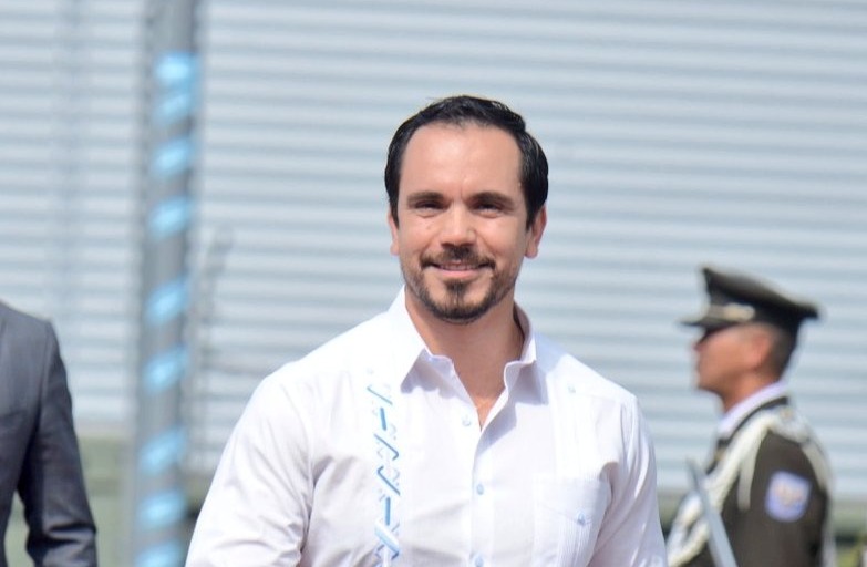 Jonathan Parra, asambleísta, renuncia a la bancada de ADN