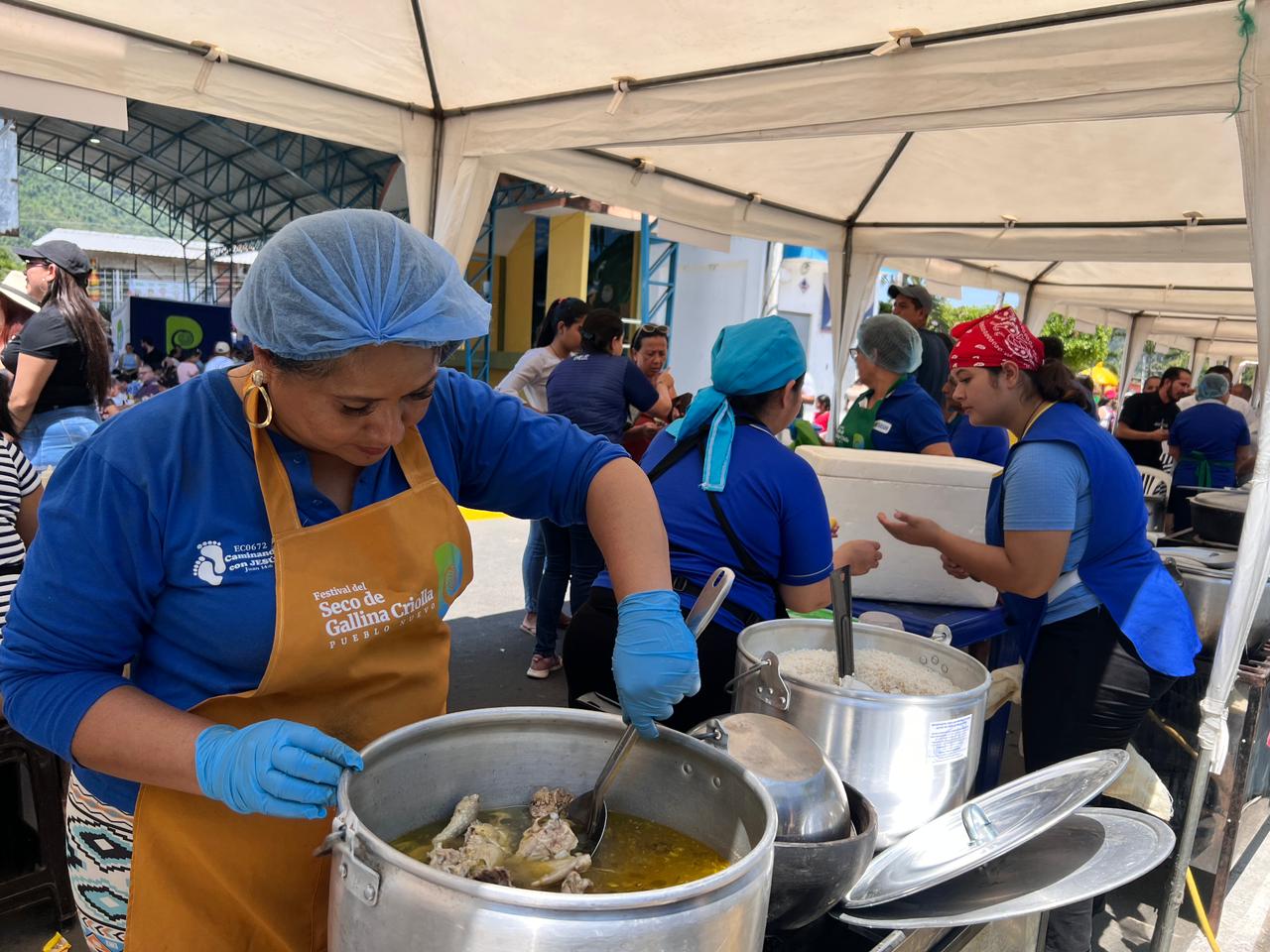 El festival del caldo de gallina criolla en Chirijos Portoviejo